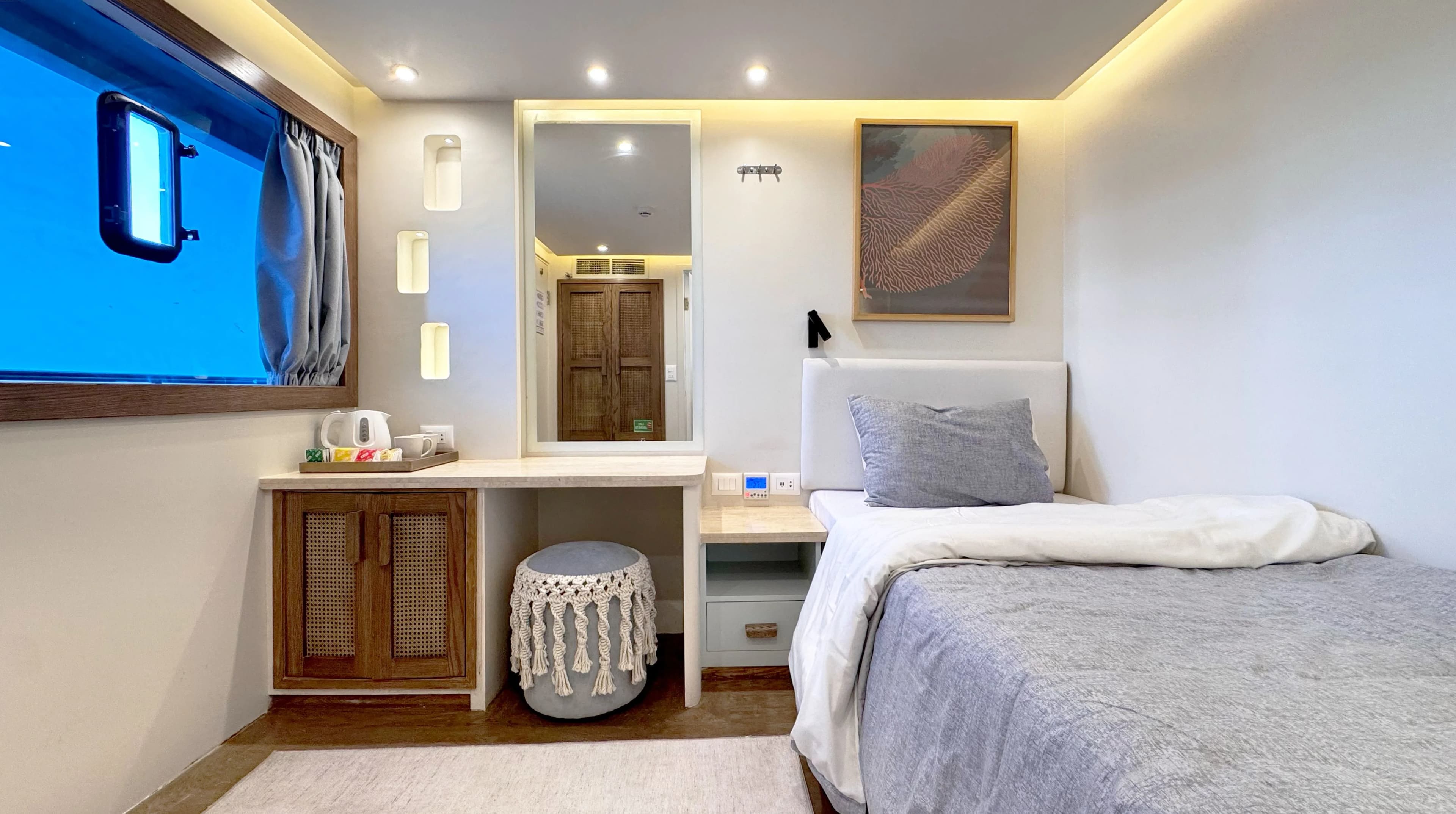 Suite Single - Lower Deck