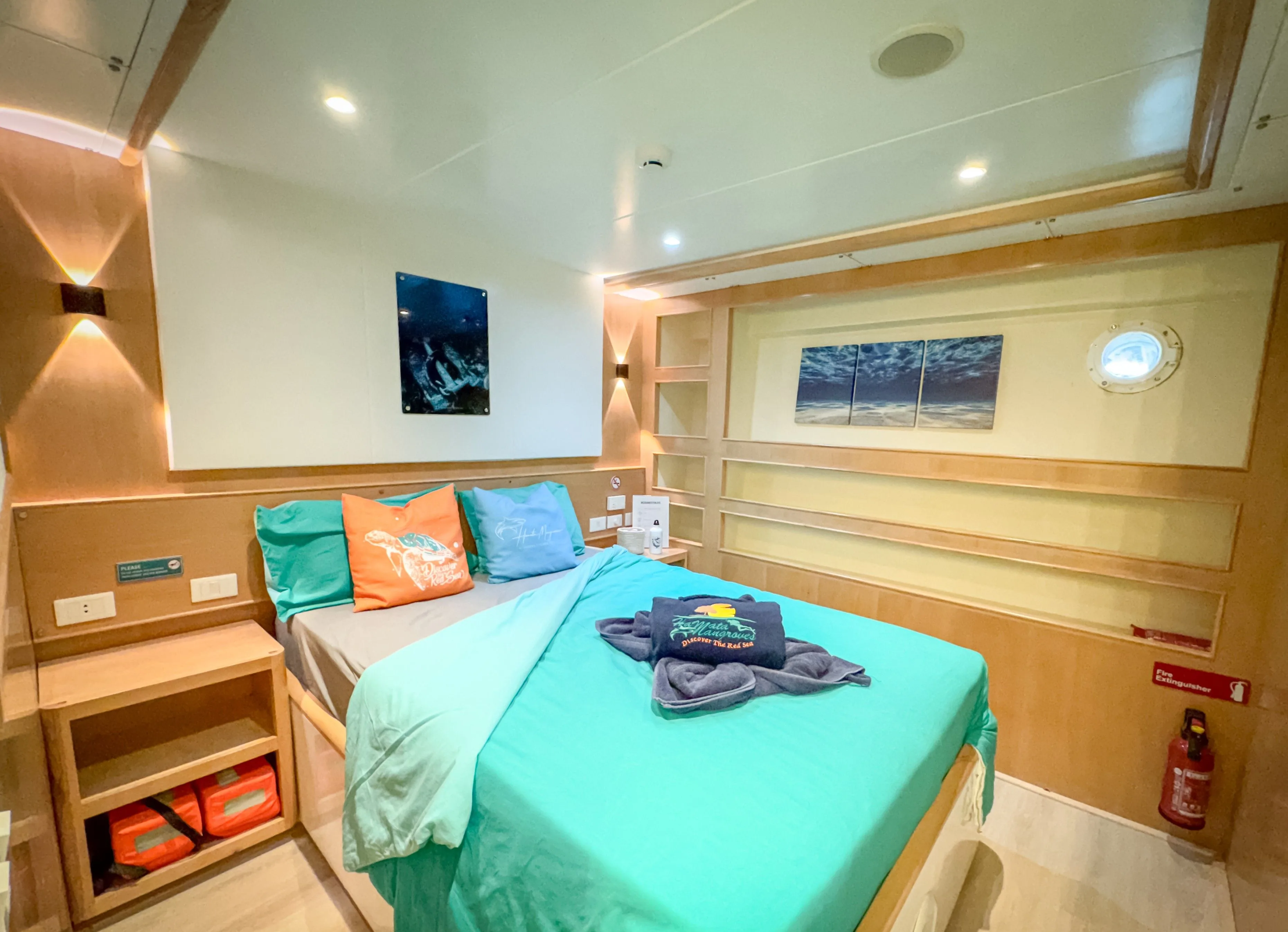 Twin Cabin - Lower Deck