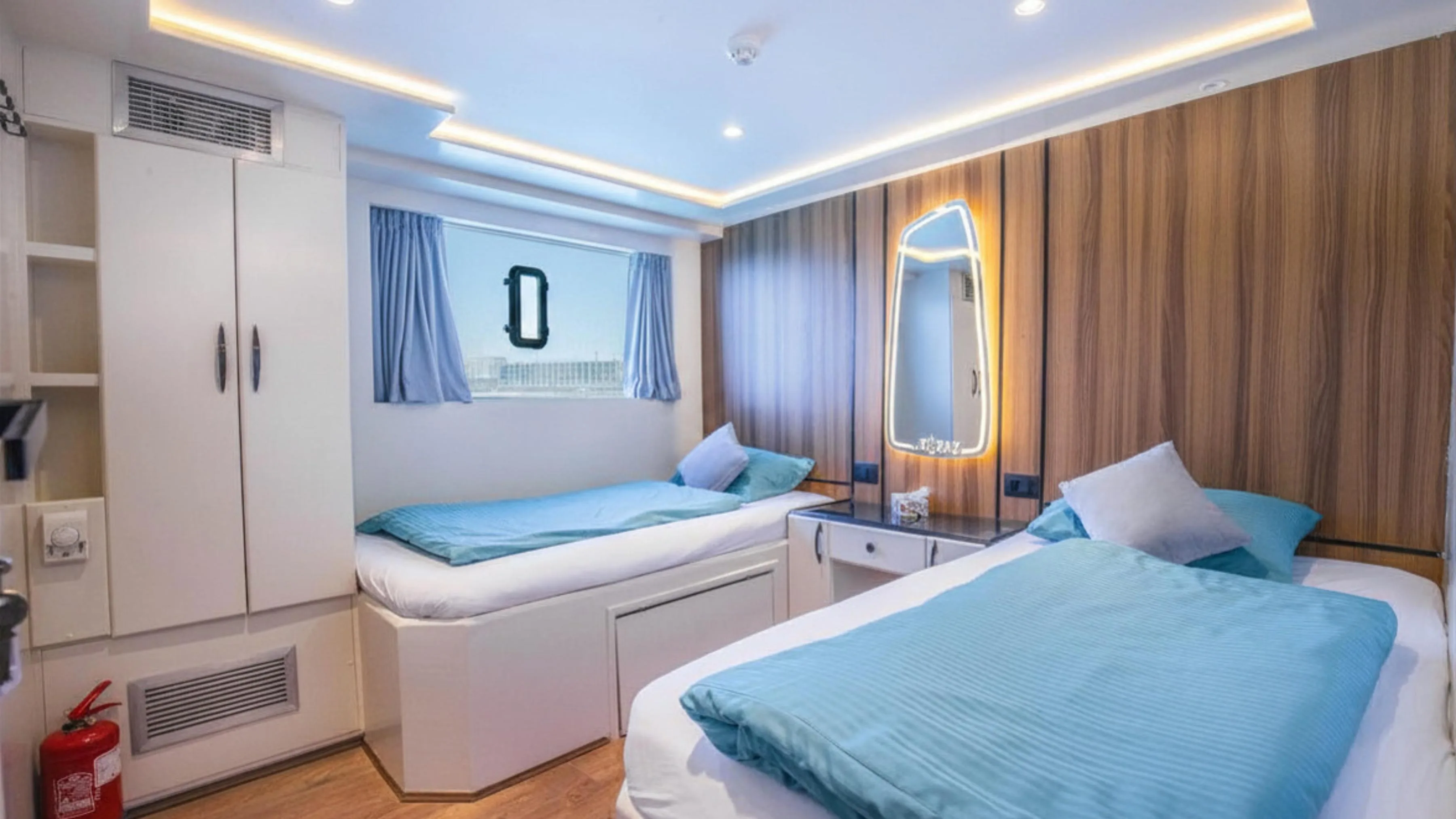 Standard Suite (King) - Main Deck