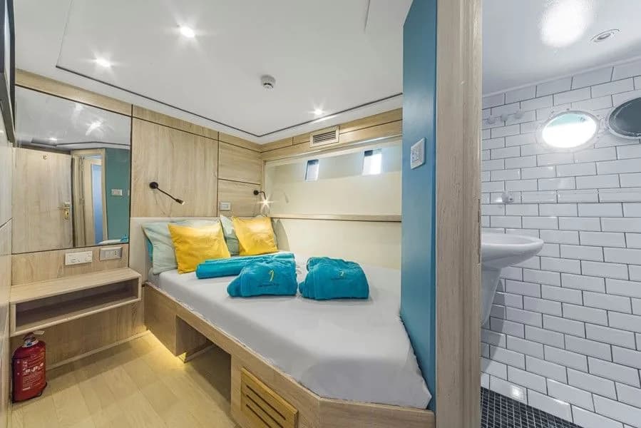 Lower Deck Twin Cabins