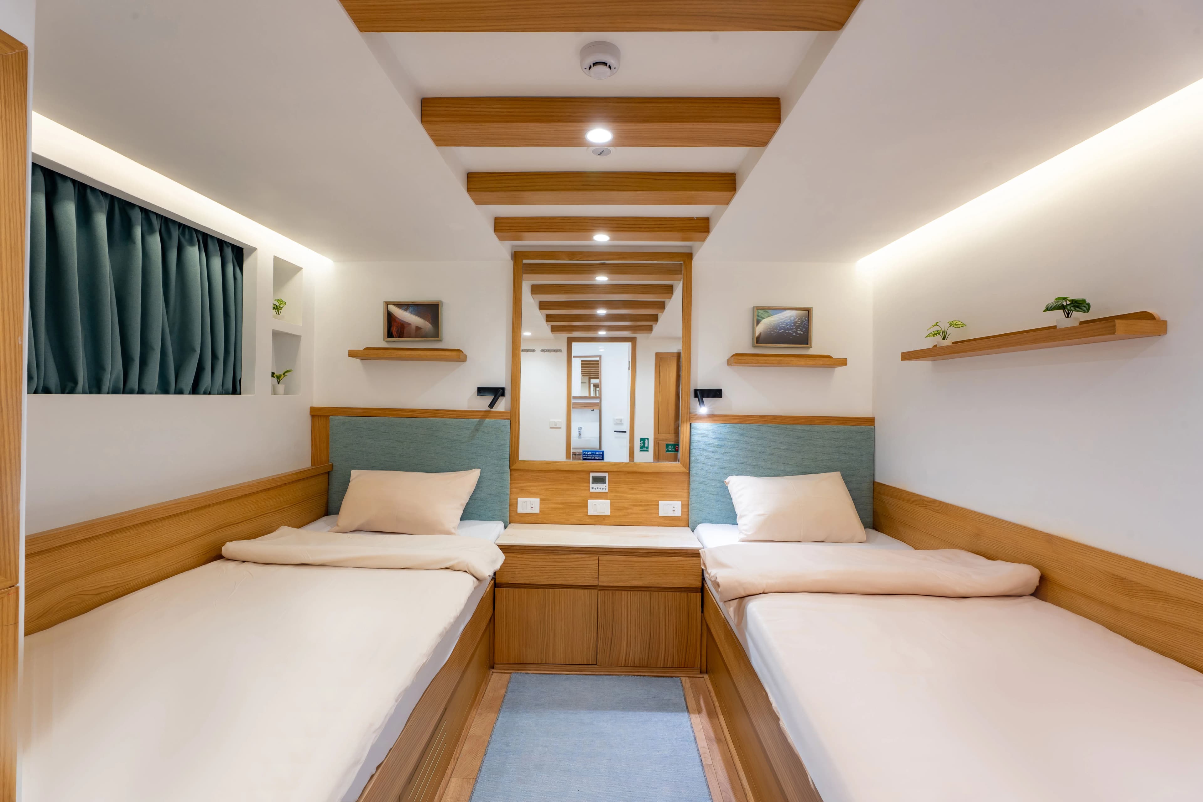 Convertible Suite - Top Deck