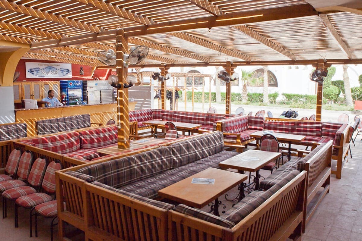 Blue Water Dive Resort - Cover Photo